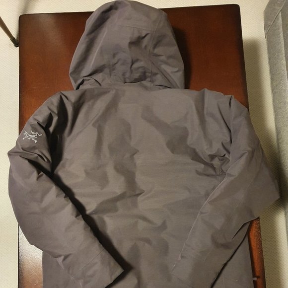 Arc'teryx Therme Gore-Tex Down Insulated Jacket - Picture 5 of 9